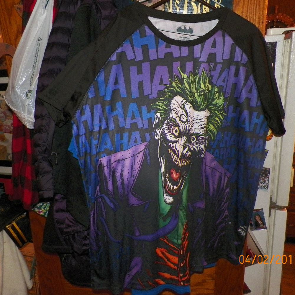 BATMAN JOKER T-Shirt - SCARY!!